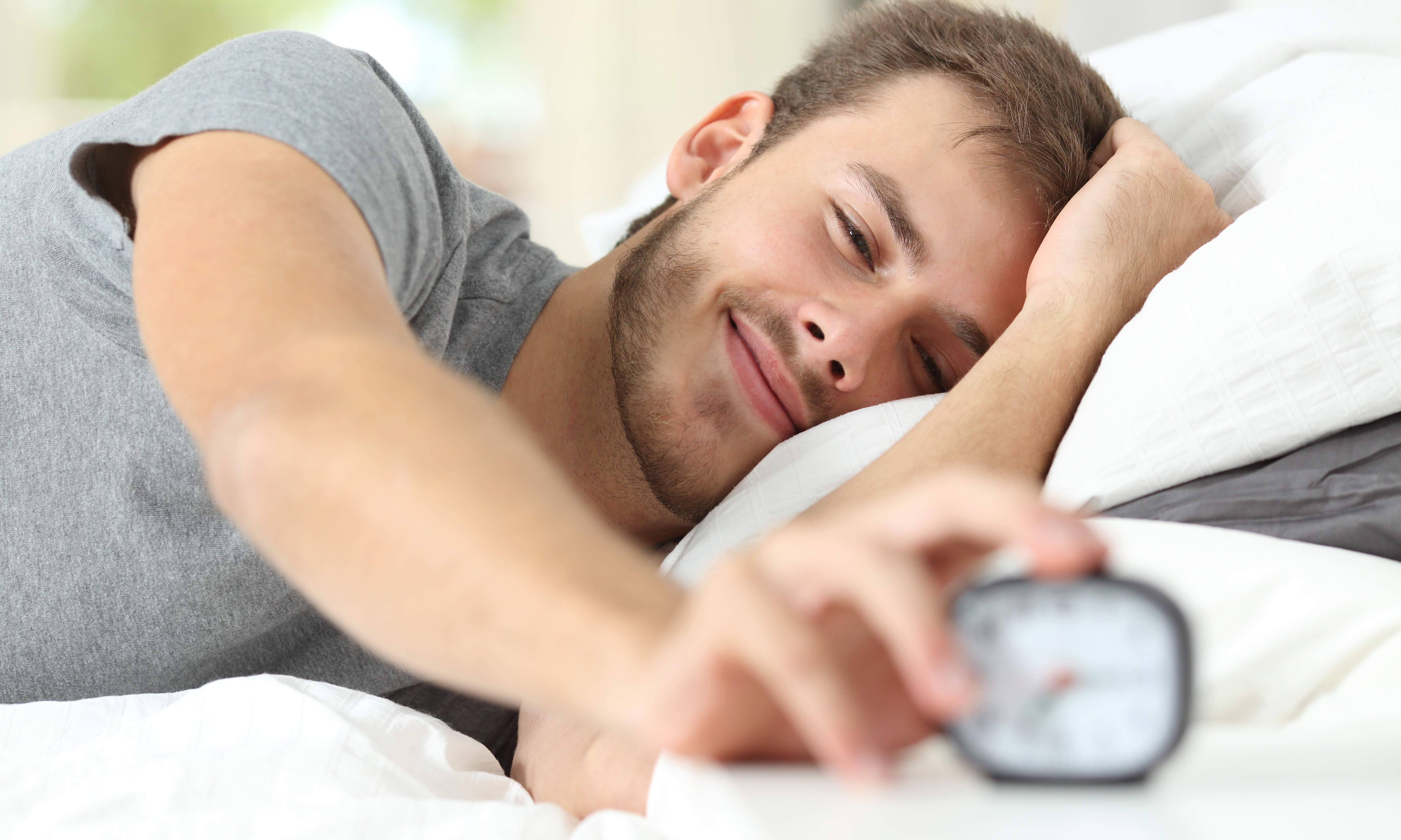 4 Ways Your Morning Routine Reflects Your Money Habits