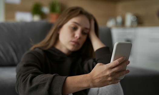 Tying Friends' Spending to Avoid Feeling Left Behind