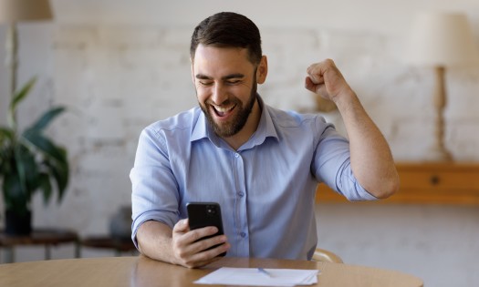 Financial Freedom: Expert Tips on How to Manage Money in Your 30s