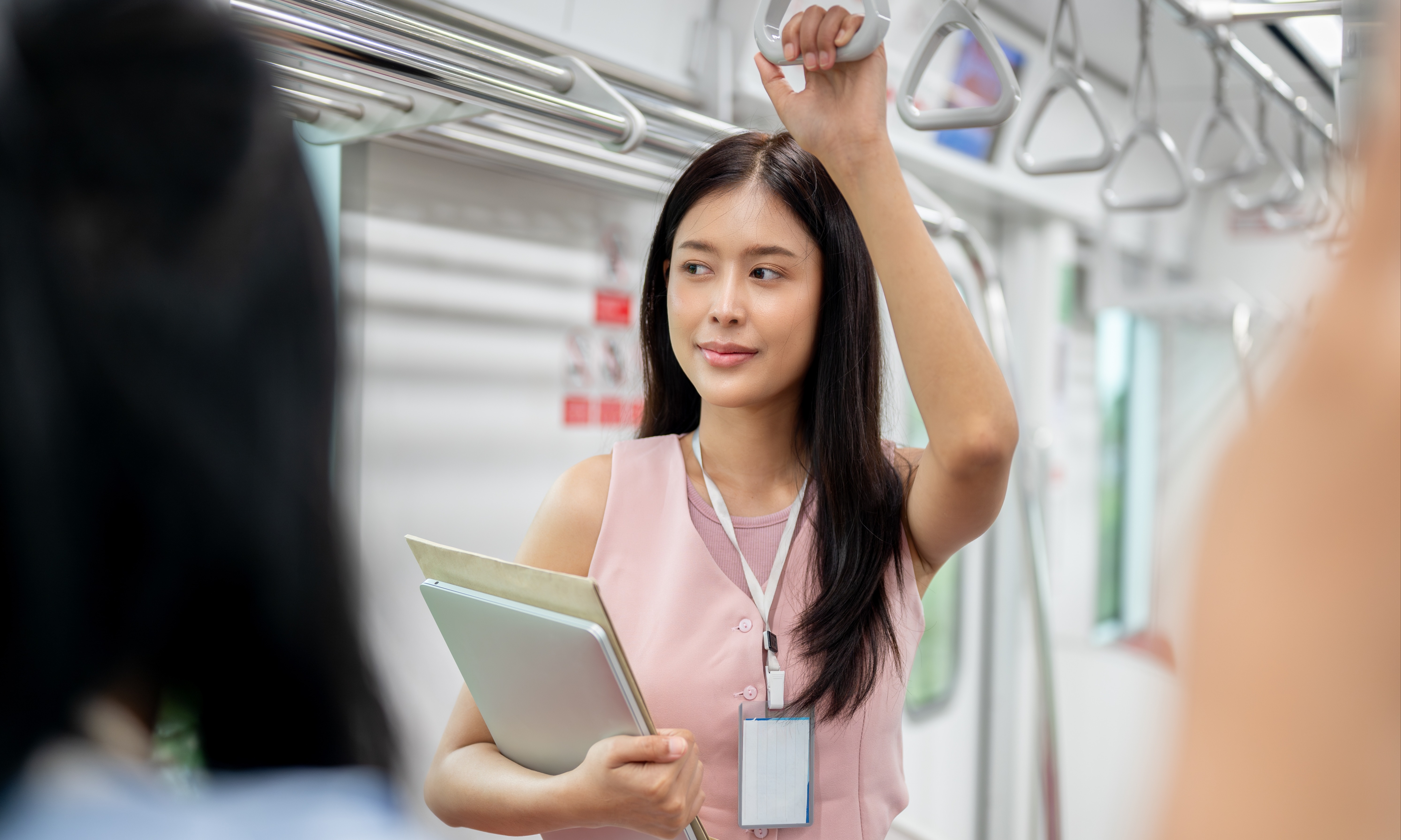 4 Money Mindset Lessons Public Transport Can Teach You