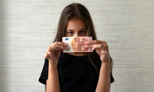 2. "I’ll Save More Later" – The Procrastination Bias