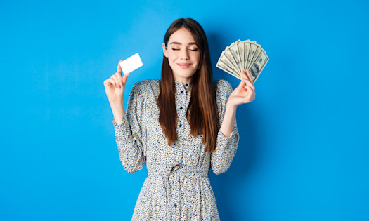 5 Common Daily Scenarios That Subtly Challenge Your Financial Discipline