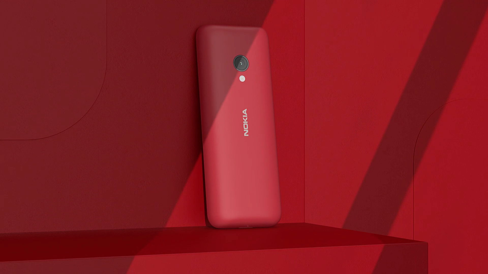 Nokia 150: Một chiếc điện thoại đáng yêu và hiệu quả với màn hình 2,4 inch, pin lâu và các tính năng cơ bản nhưng đầy đủ. Nokia 150 là một lựa chọn tốt cho những người thích những chiếc điện thoại đơn giản và bền bỉ.