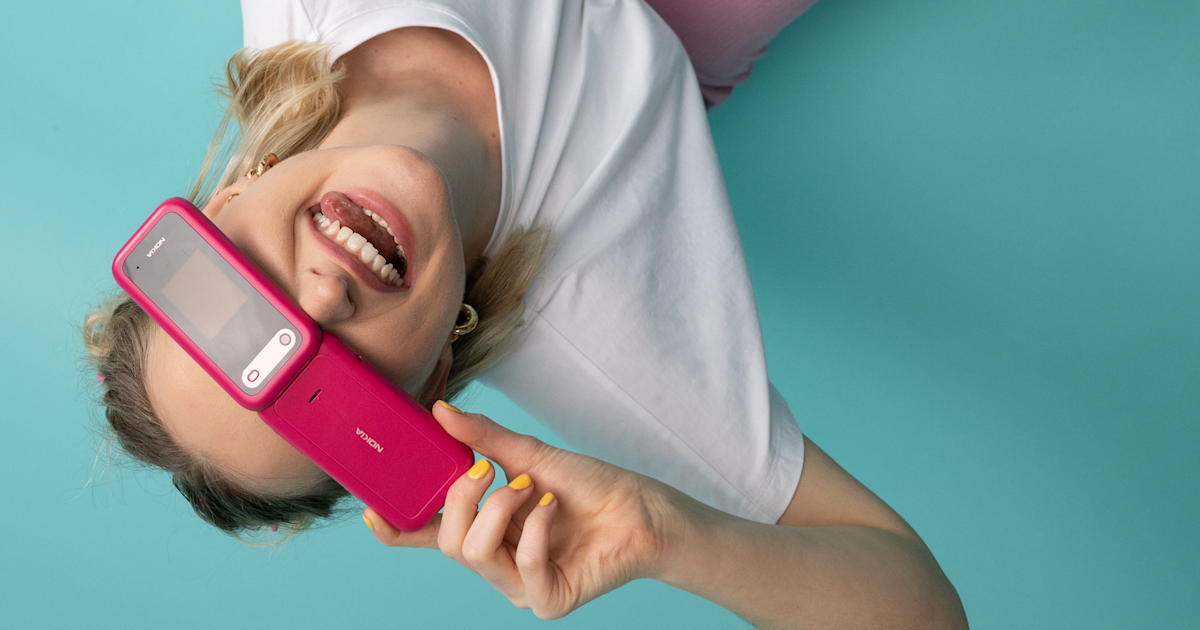 Six reasons Gen Z and Millennials are embracing flip phones