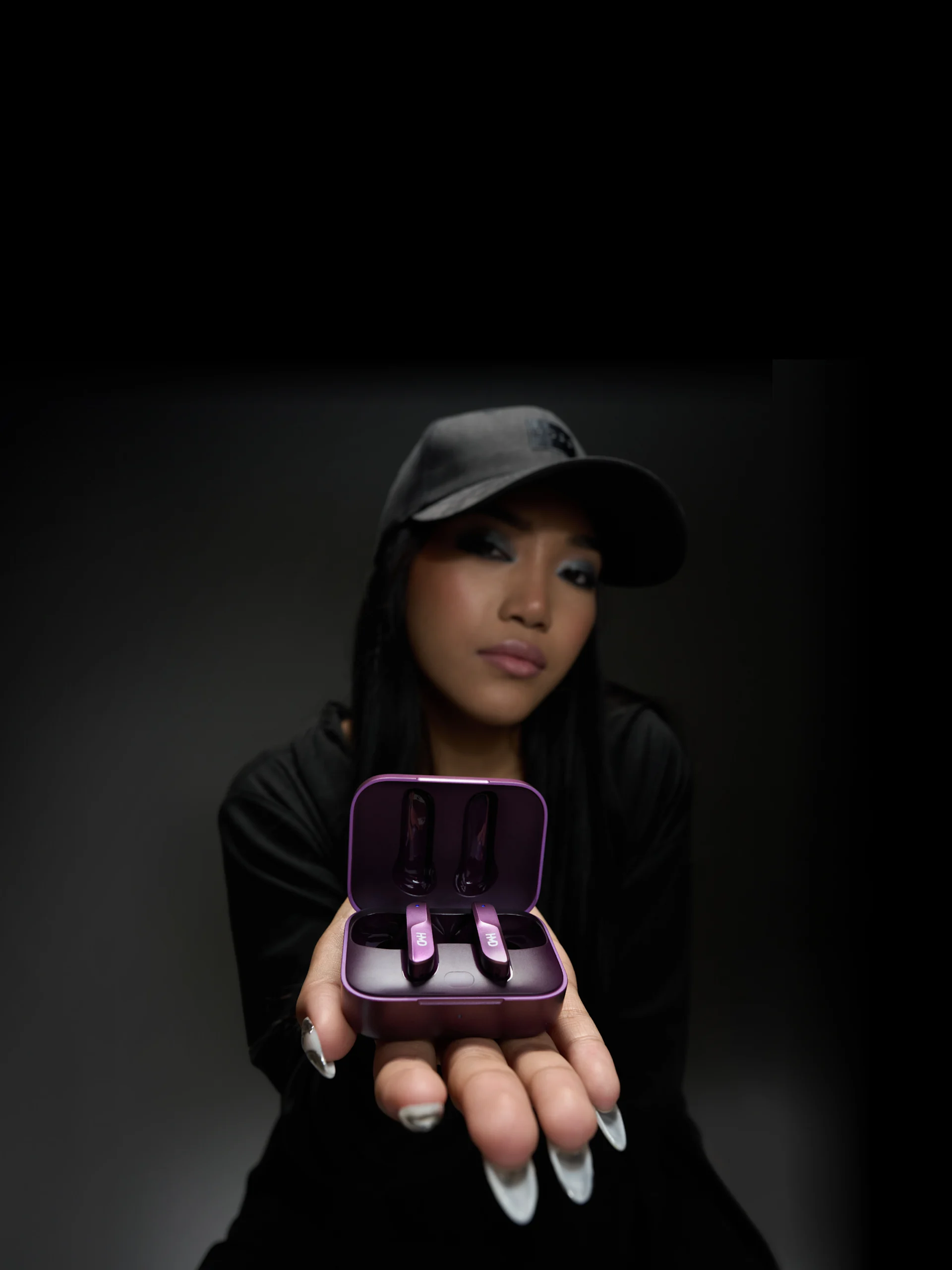 HMD DUB S60 wireless earbuds