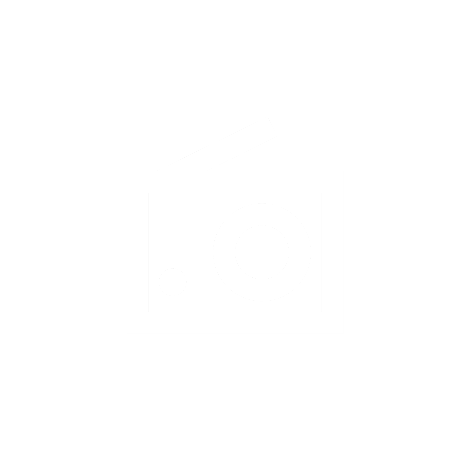 HMD 102 4G has a built-in MP3 player¹ and radio.