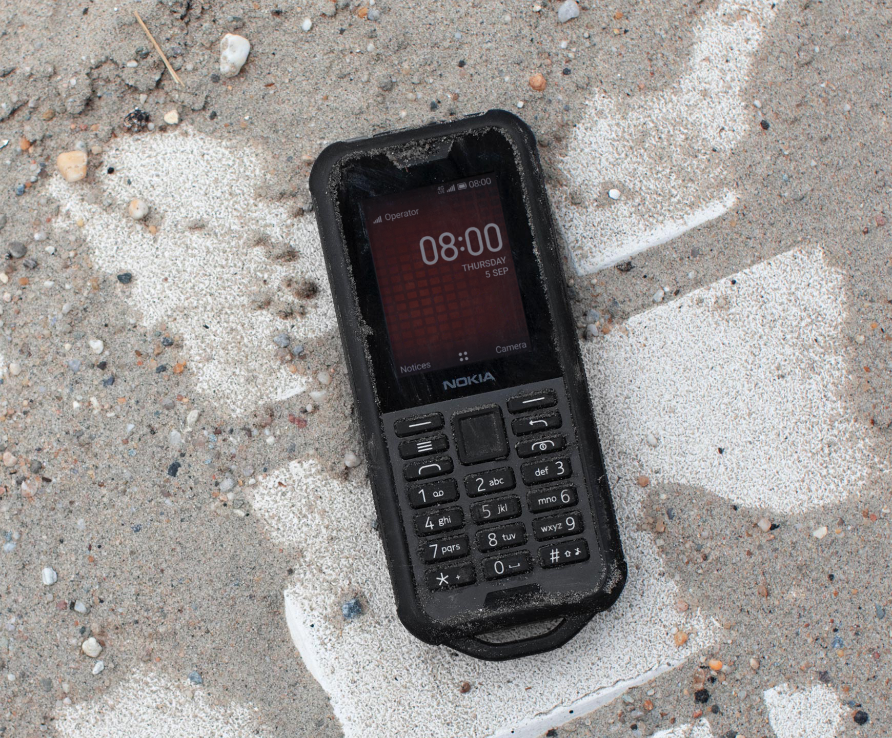 Nokia 800 Tough - Made to military standards