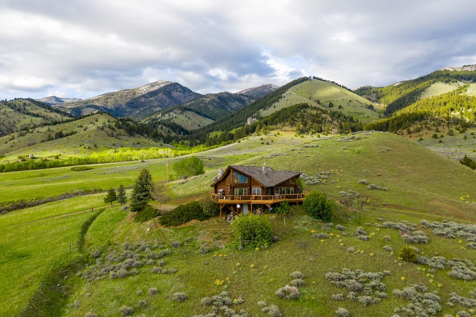 Mountain home in Montana