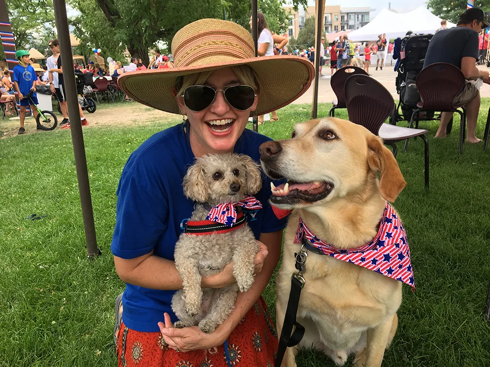 Jen Reeder, Dog Writers Association of America, with Peach and Rio