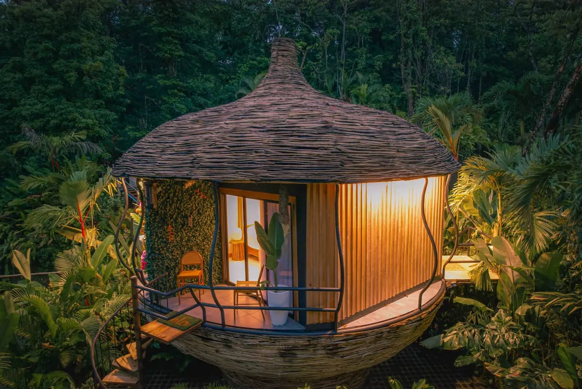 Costa Rica Airbnb Treehouse in jungle