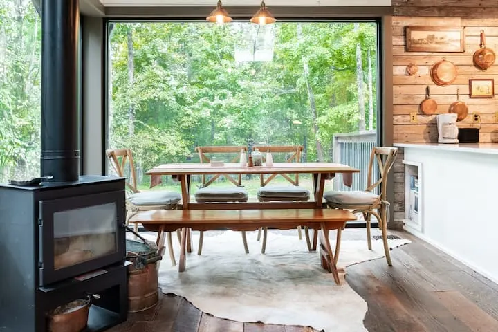 airy dining room in Tennessee