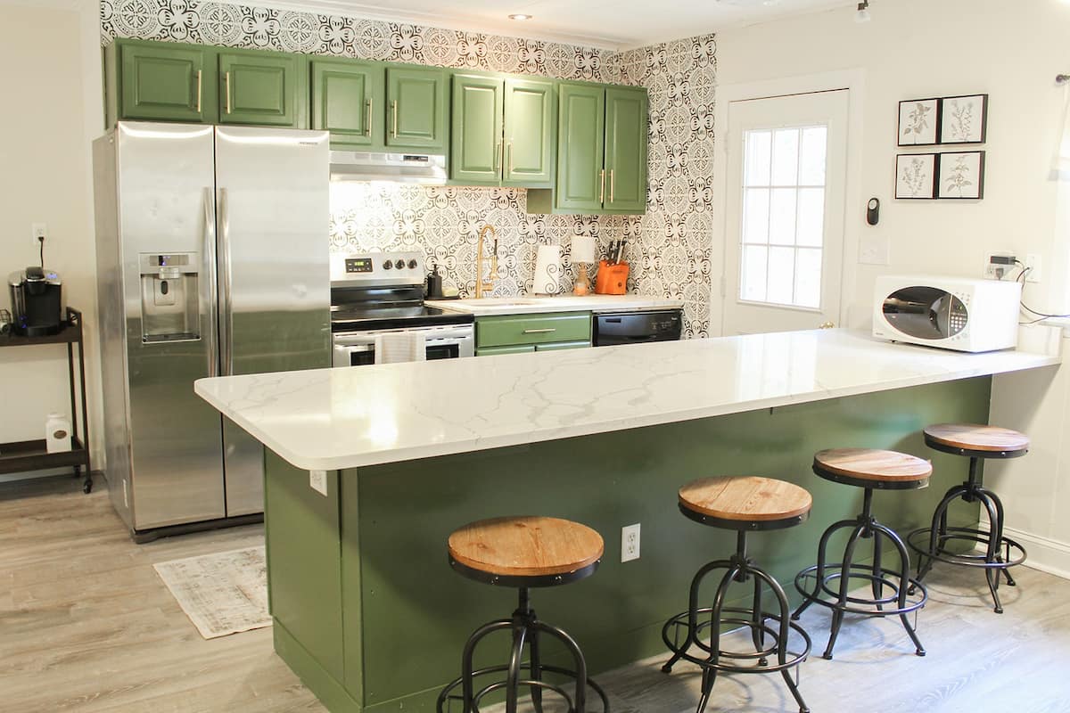 Green kitchen in Delaware
