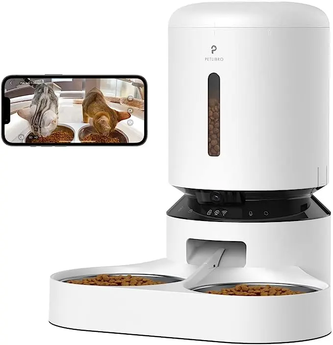 automatic cat feeder