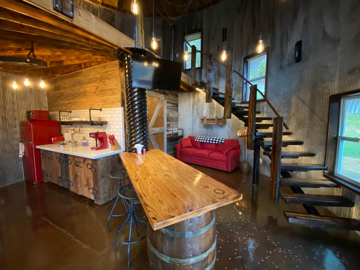 silo airbnb in tennessee