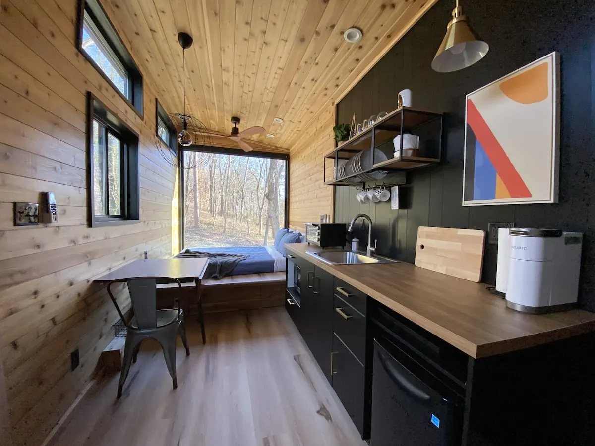 tiny house in Hocking Hills