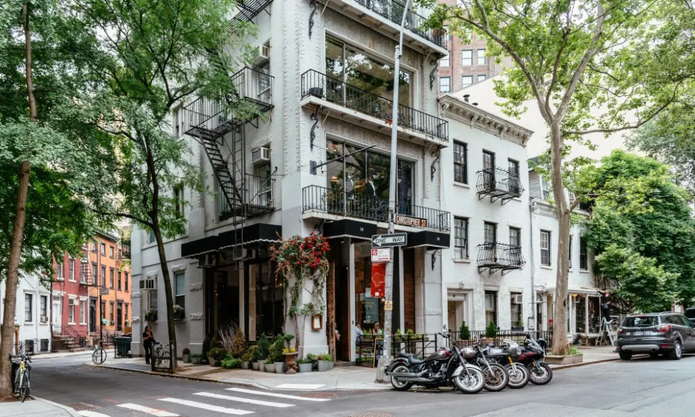 The Coolest Pet-Friendly Airbnbs in New York