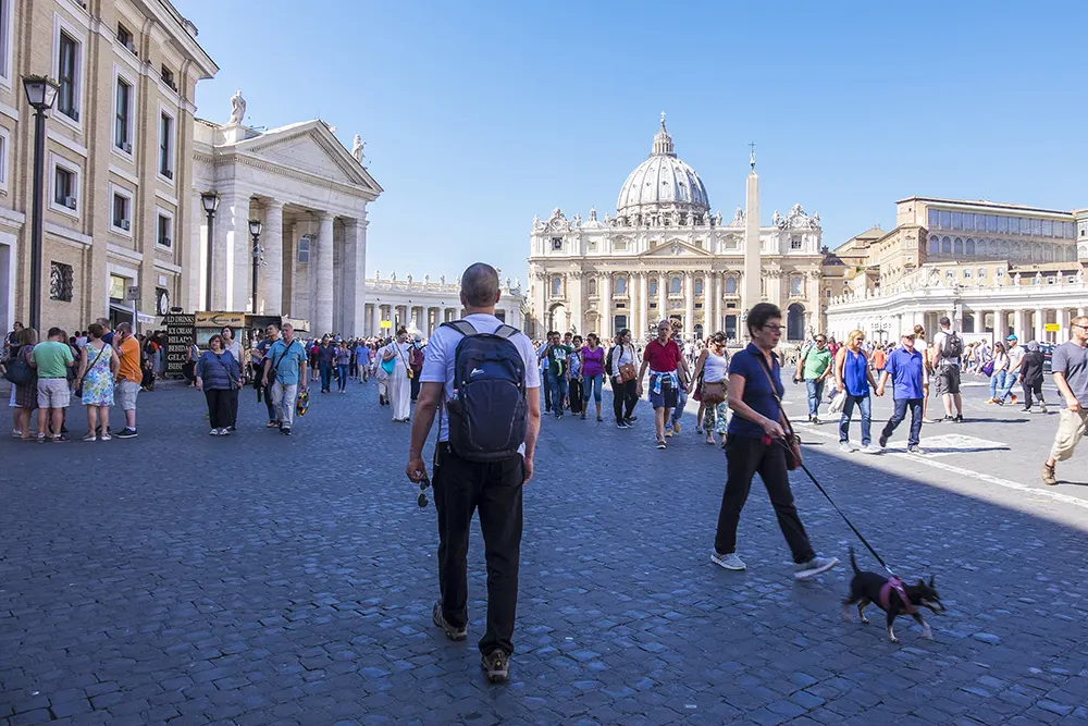 Roam: Enjoy the rich culture with your pet while in Rome