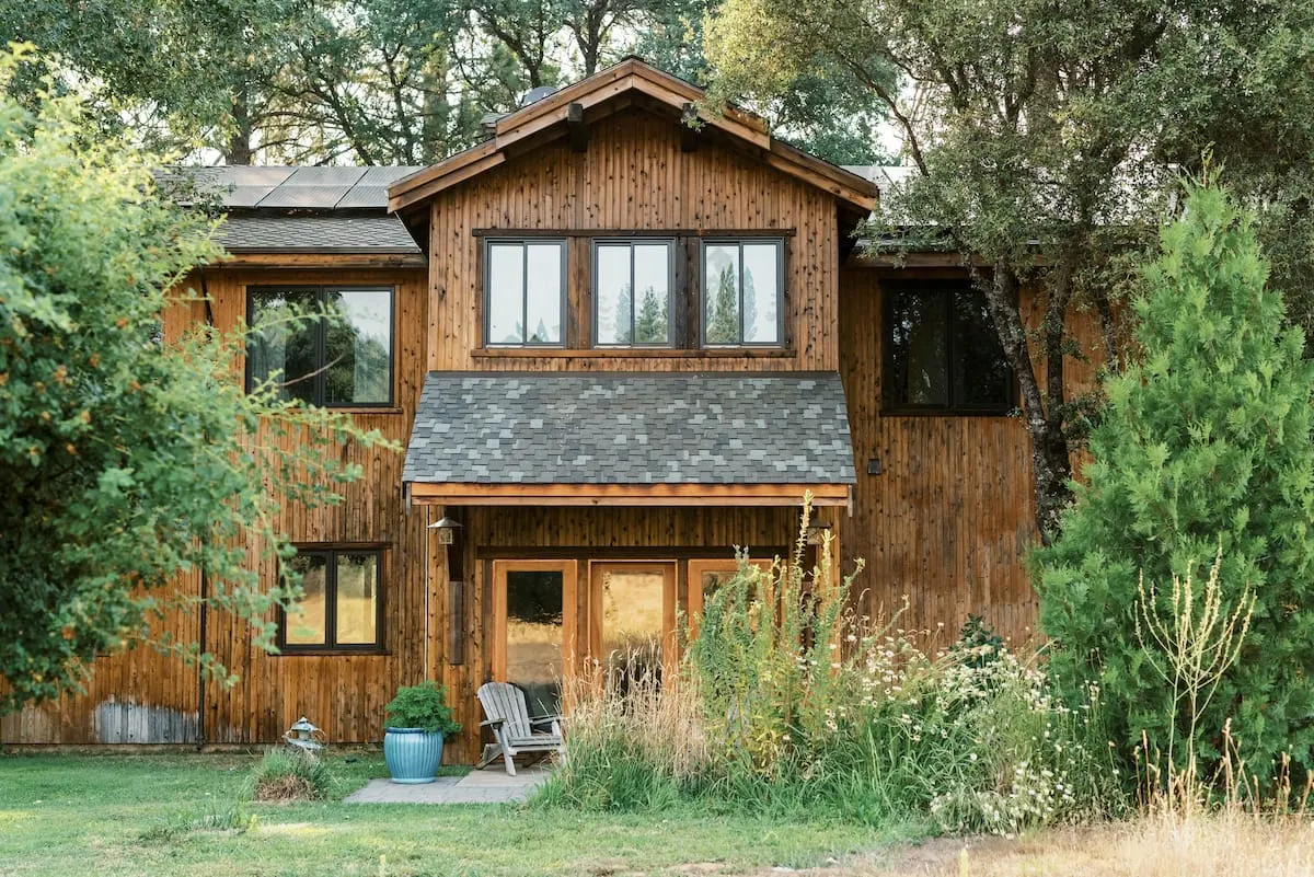 rustic wooden airbnb in California