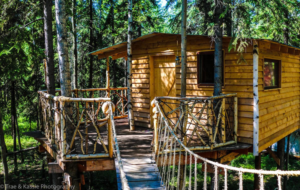 treehouse in Alaska