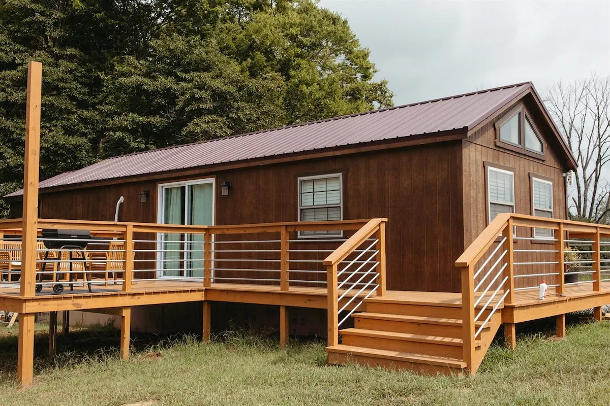 micro cabin illinois