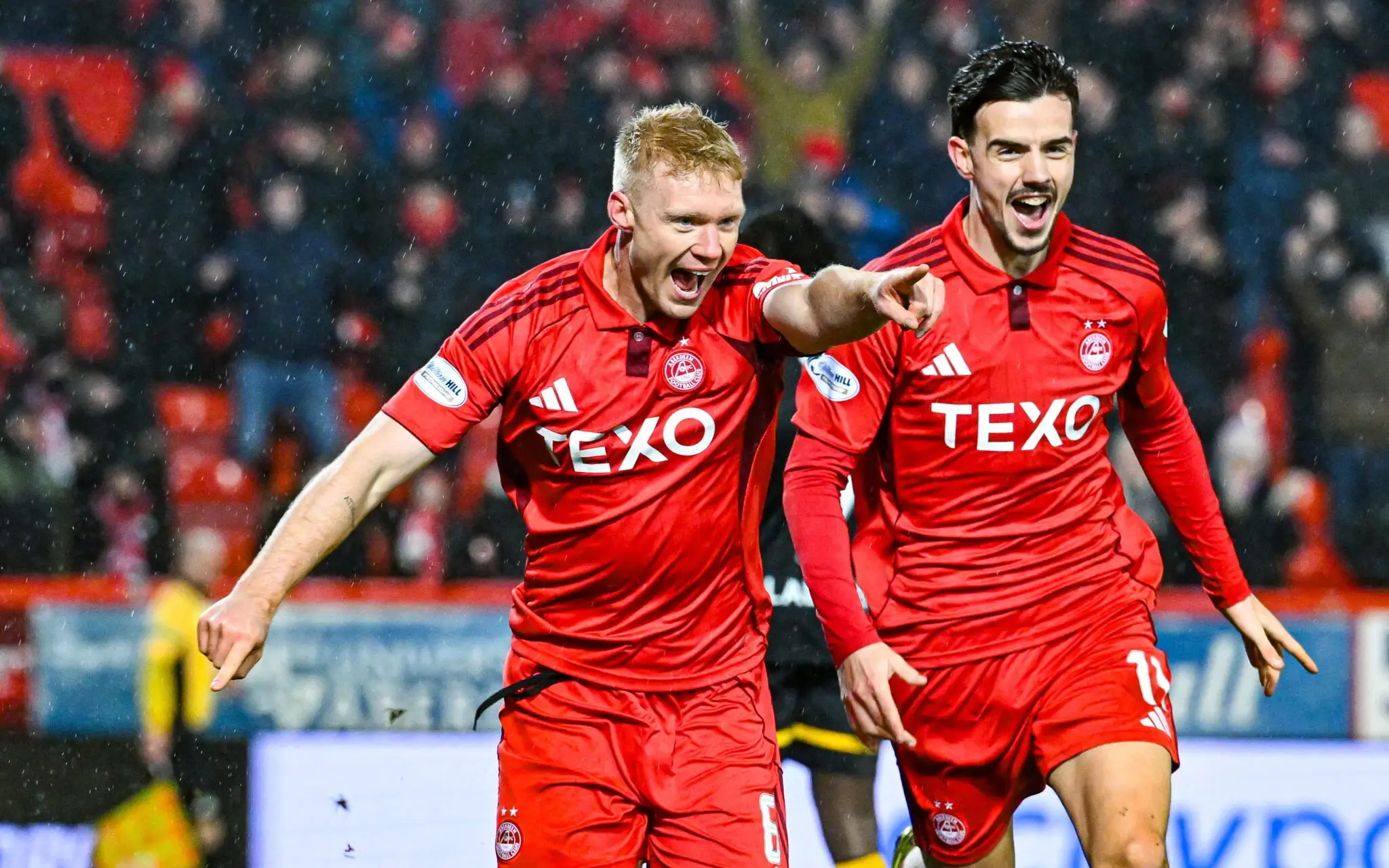 Dons down Livi in frantic match at Pittodrie image