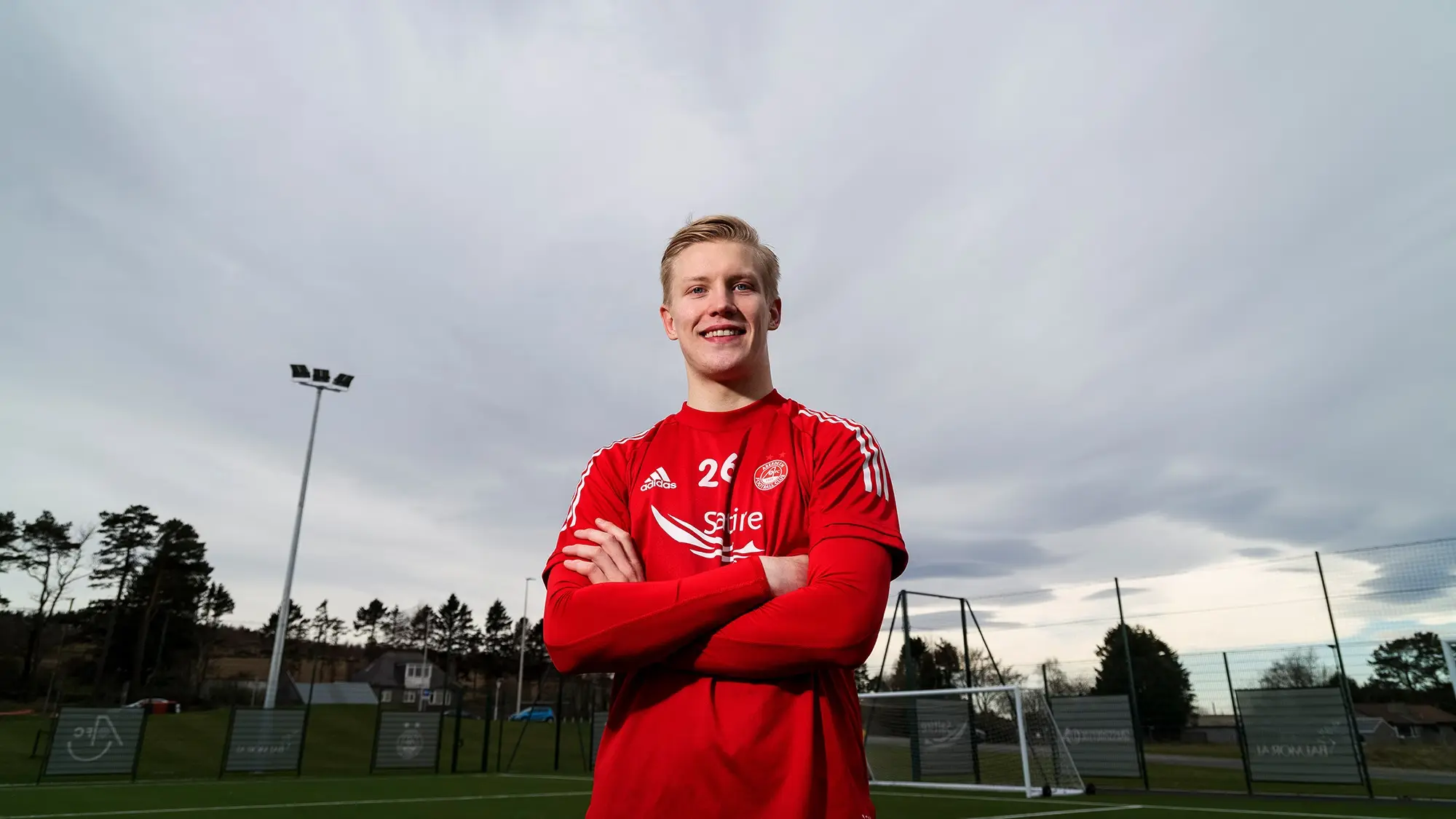 Miko | "I love the club and the city."