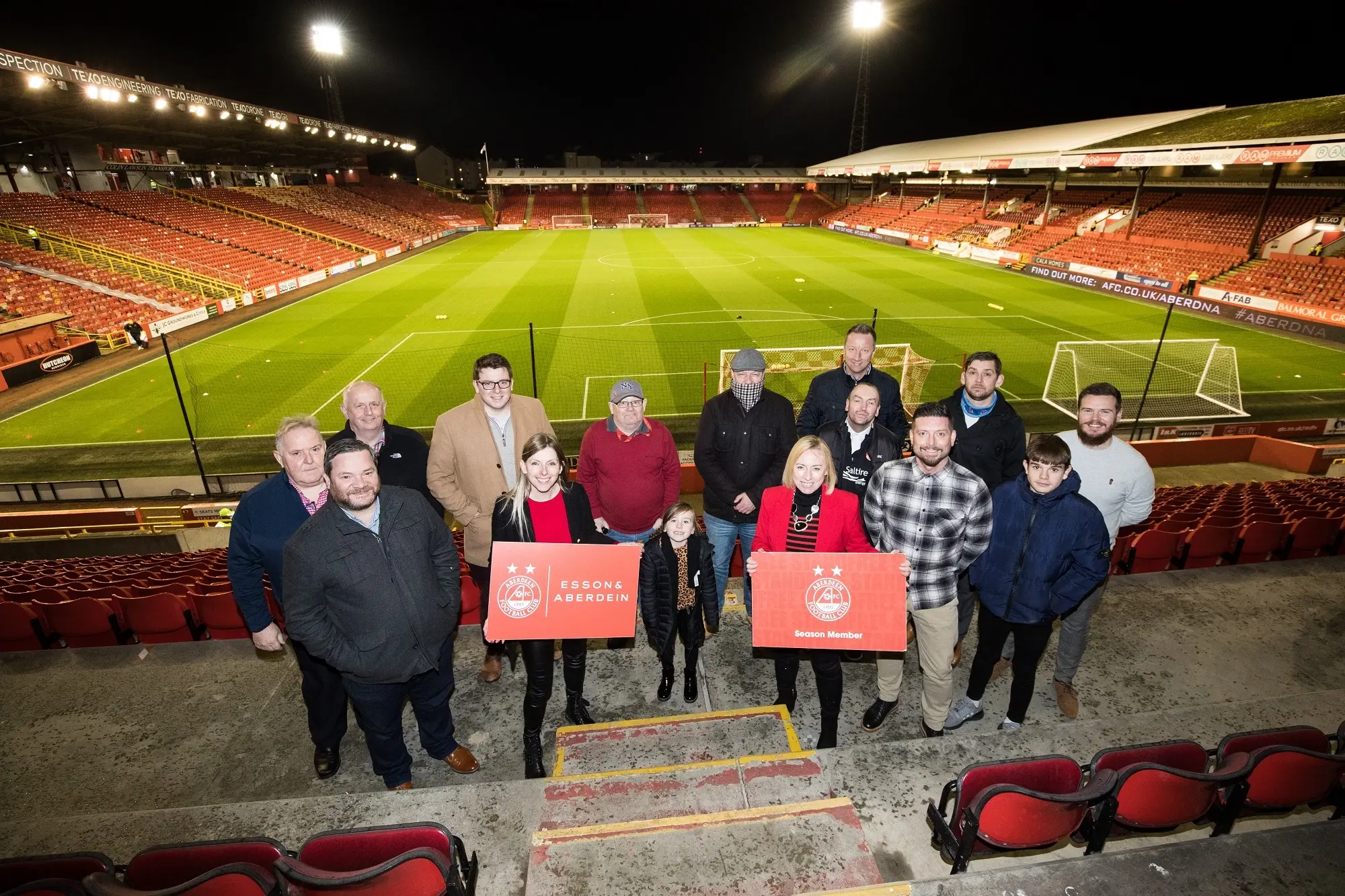 Legal & Property Partner delivers a festive gift to Club’s community programme