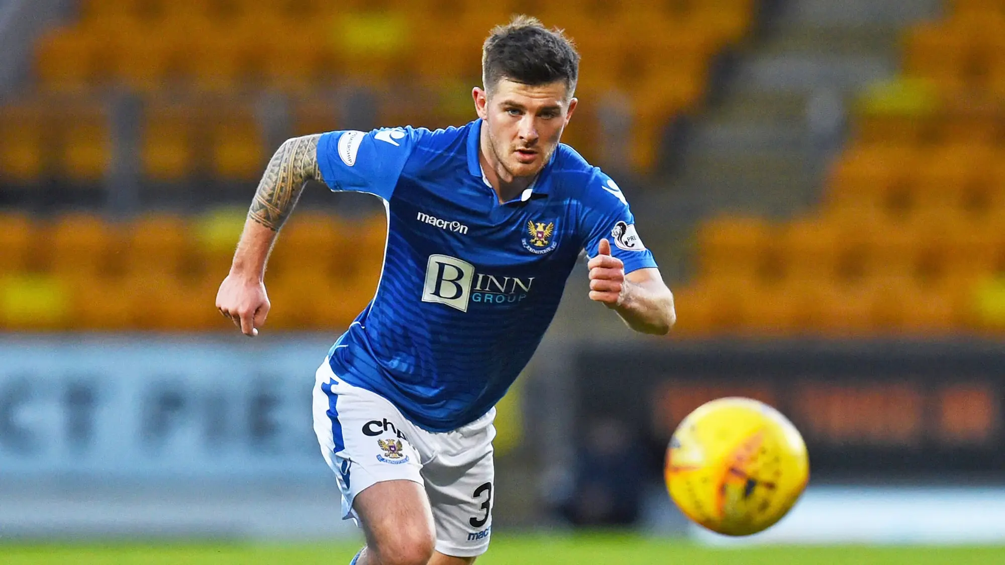 Matty Kennedy signs pre-contract