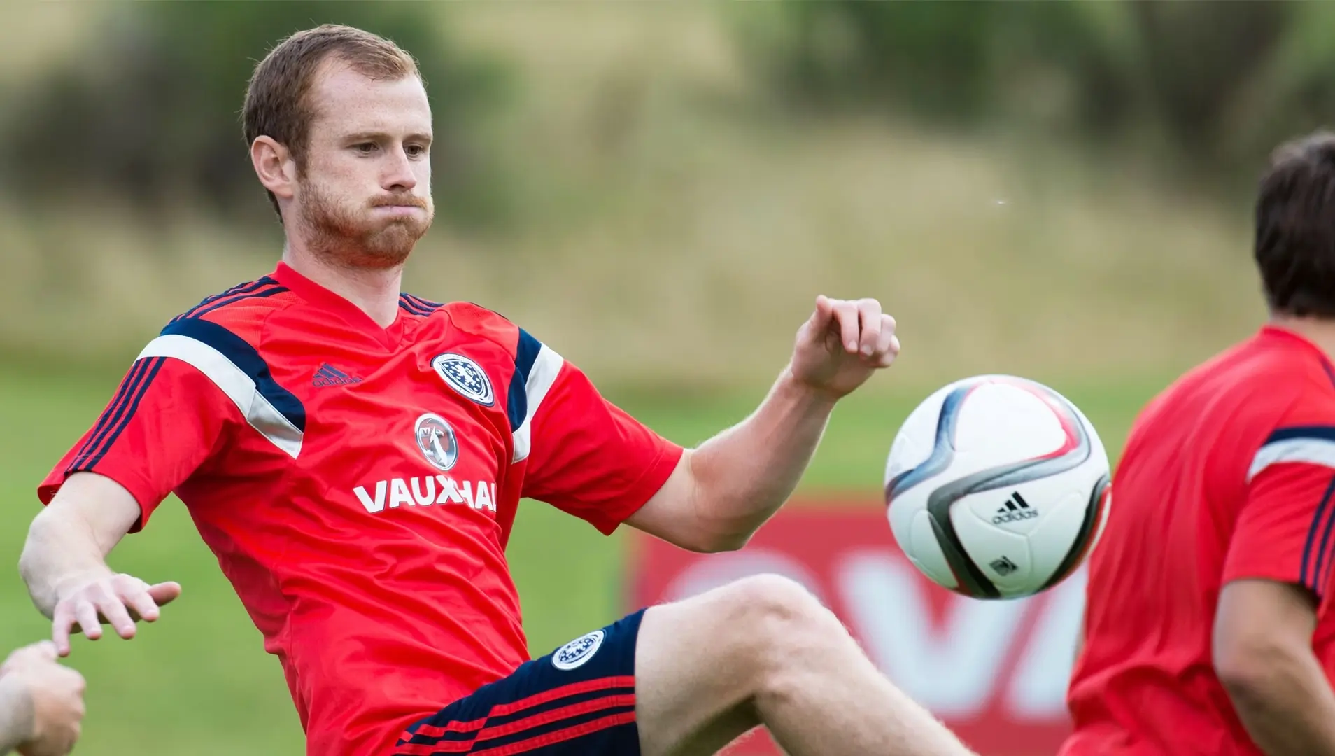 Mark Reynolds receives Scotland call up