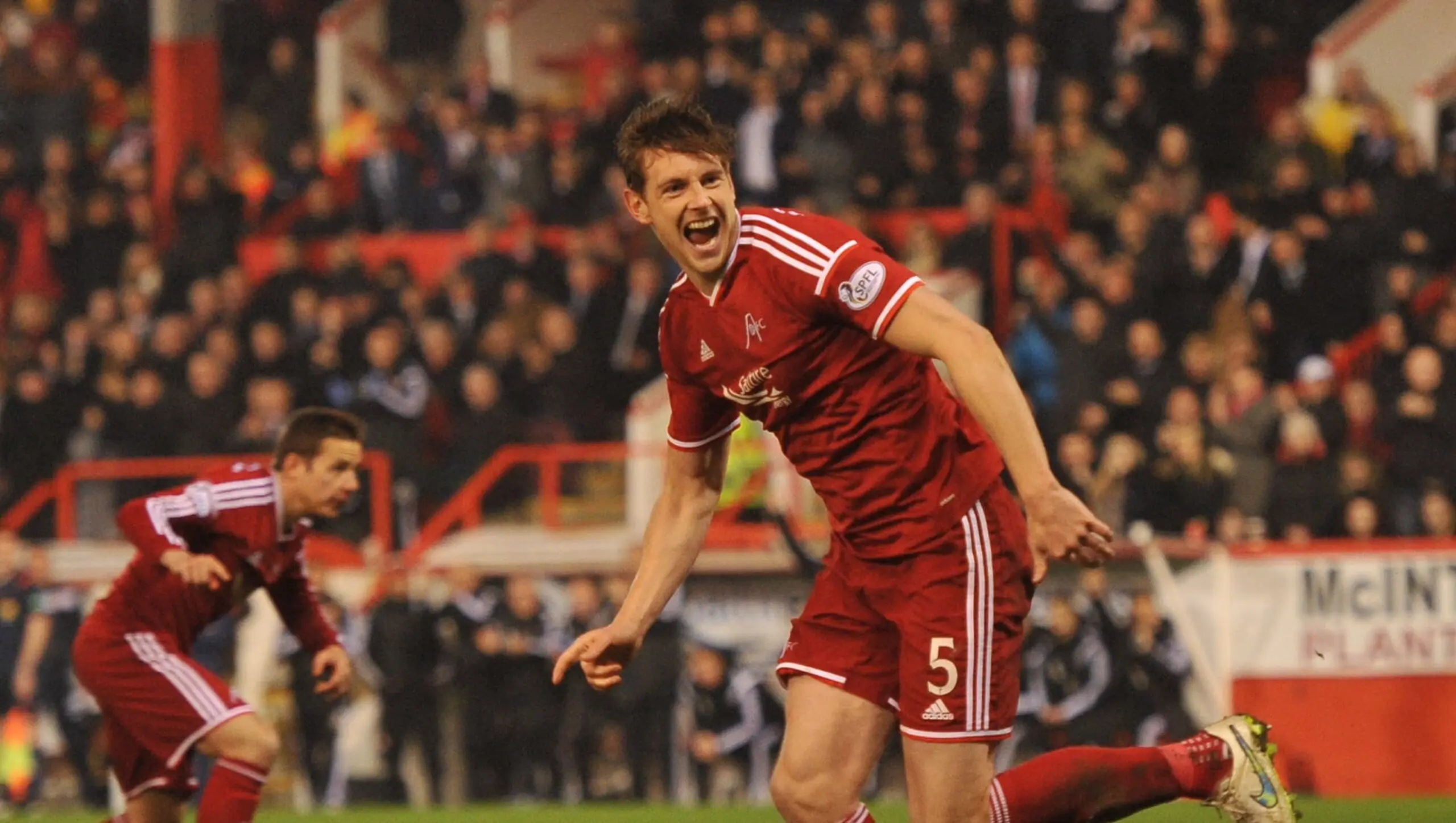 Ashton Taylor on RedTV