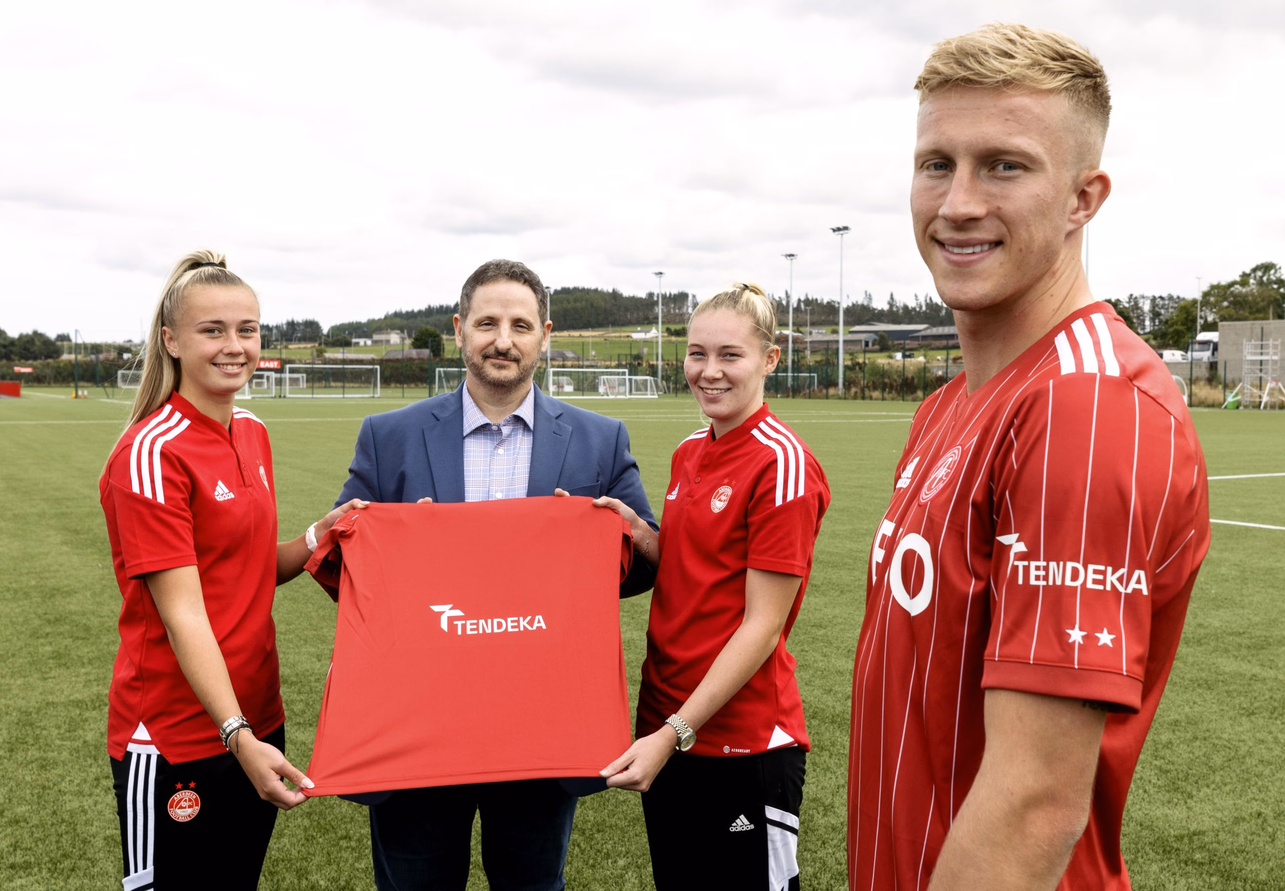 Global energy specialists steps up support of the Dons