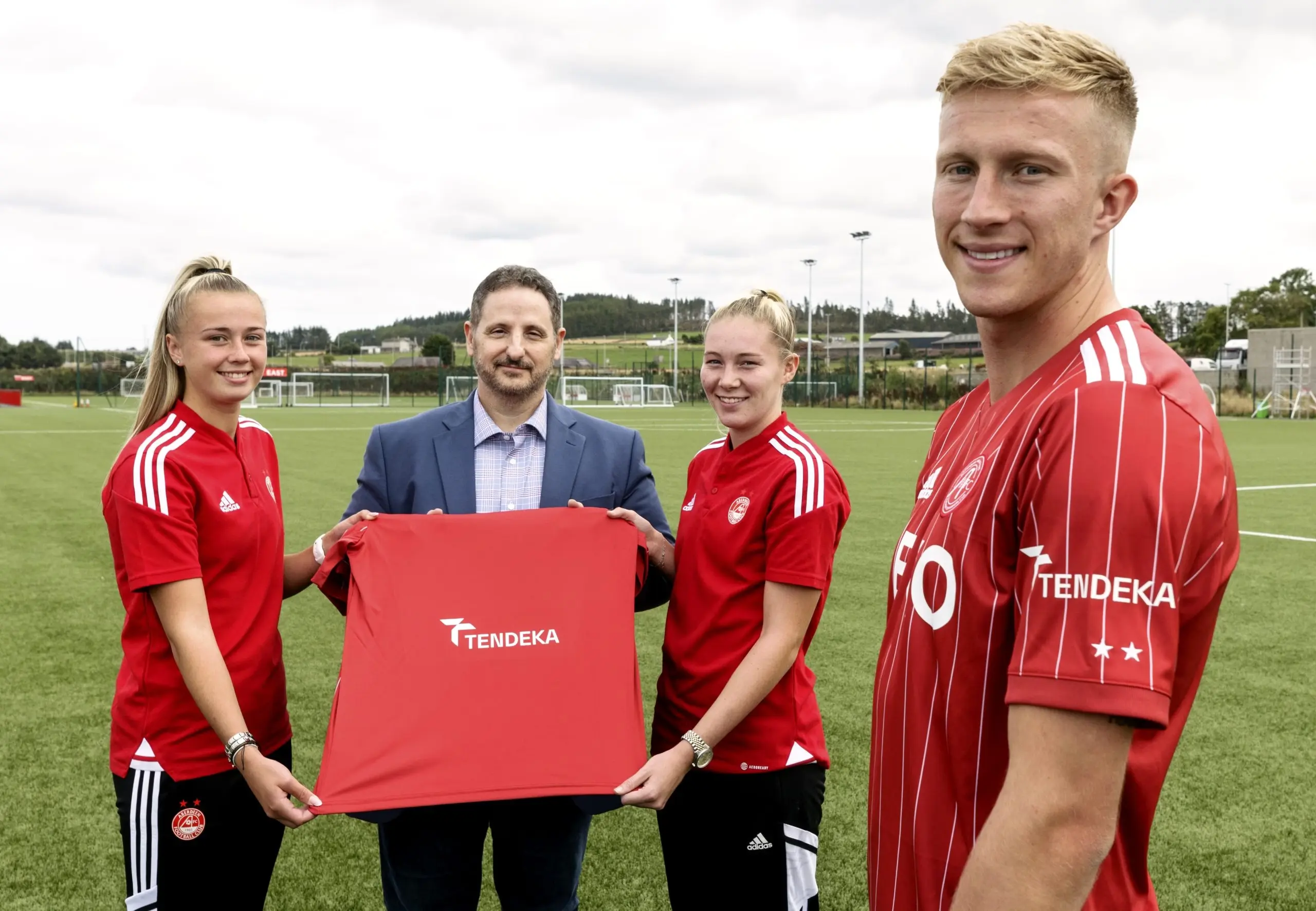 Global energy specialists steps up support of the Dons