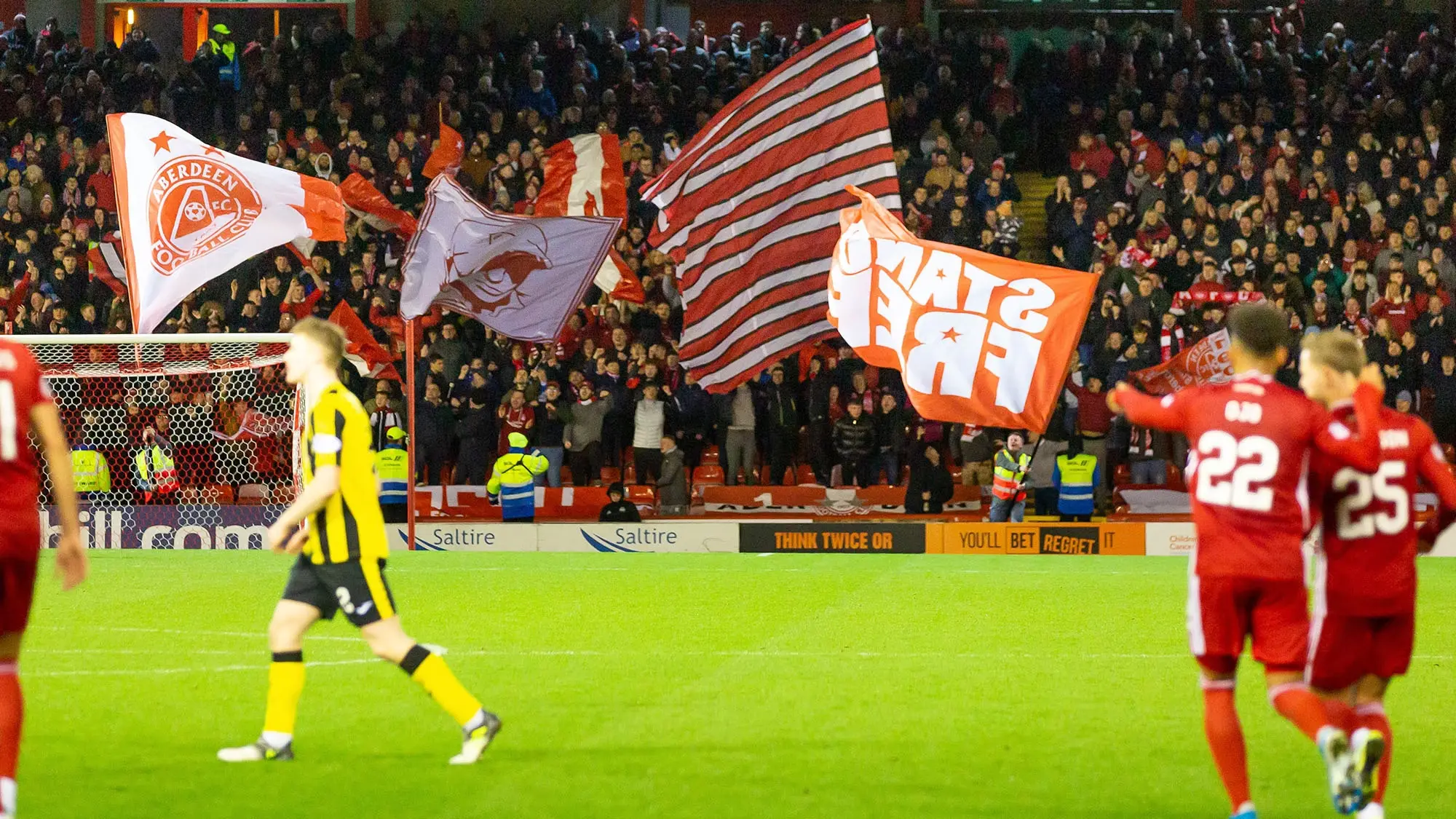 It was amazing to be part of the 2,000+ supporters in the Merkland Stand!