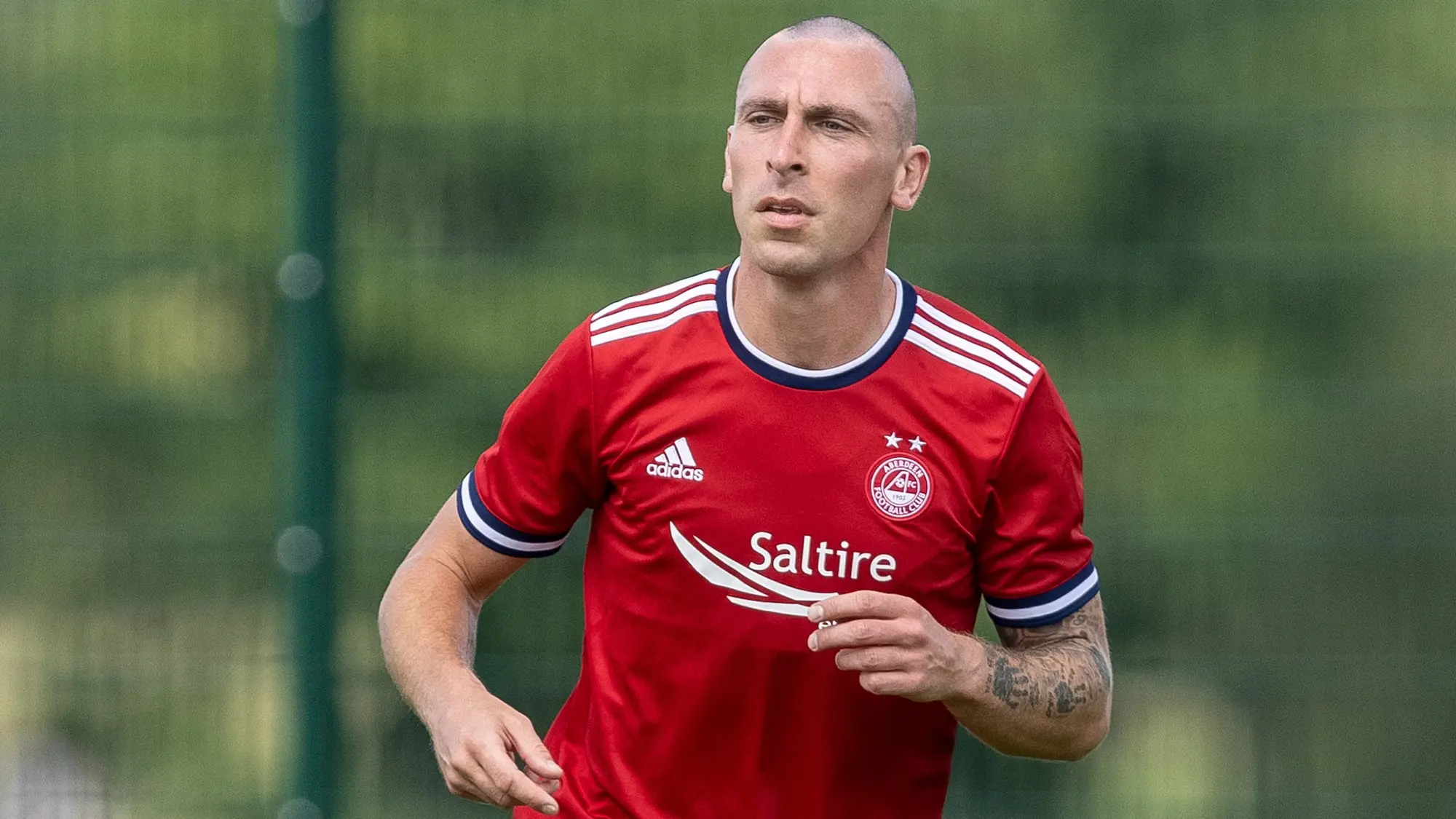 Scott Brown to lead the Dons as team captain