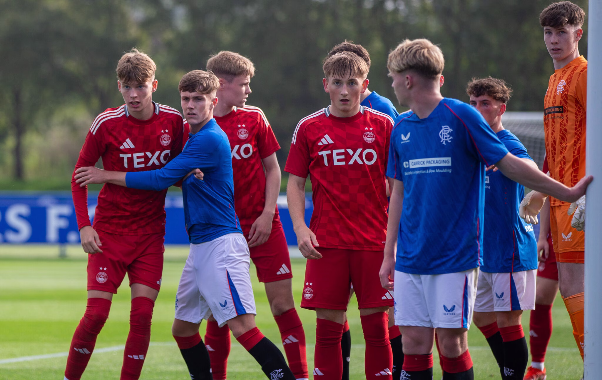 Young Dons beaten at Rangers Training Centre image