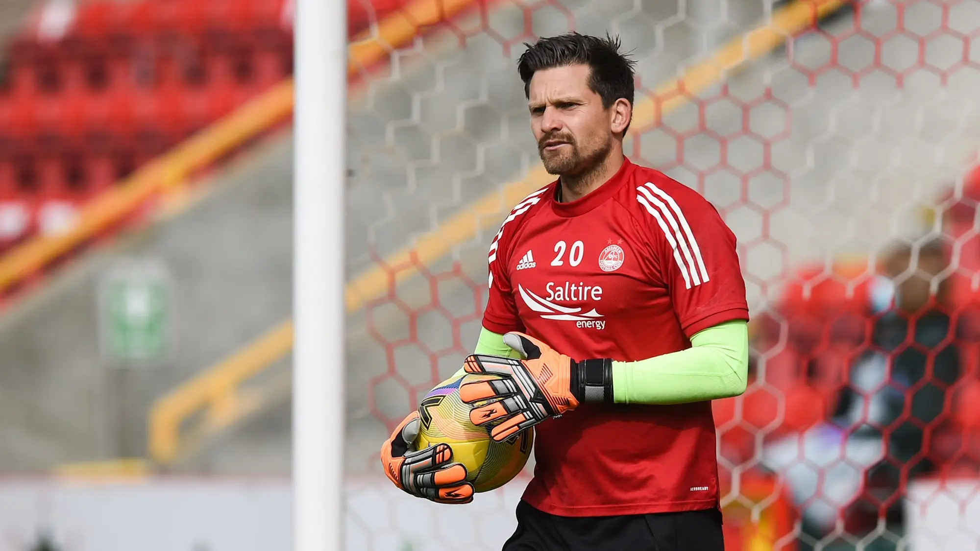 Tomas Cerny departs the Dons