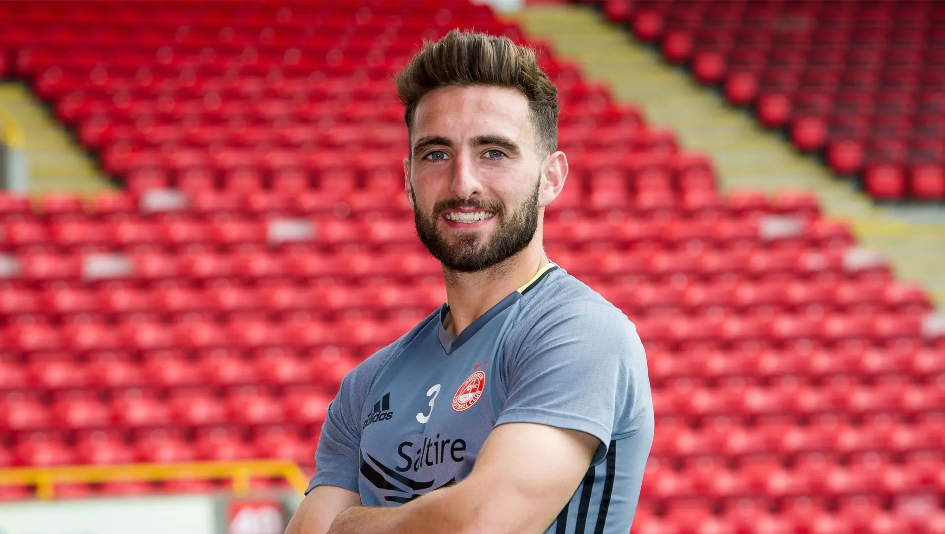 Shinnie signs contract extension