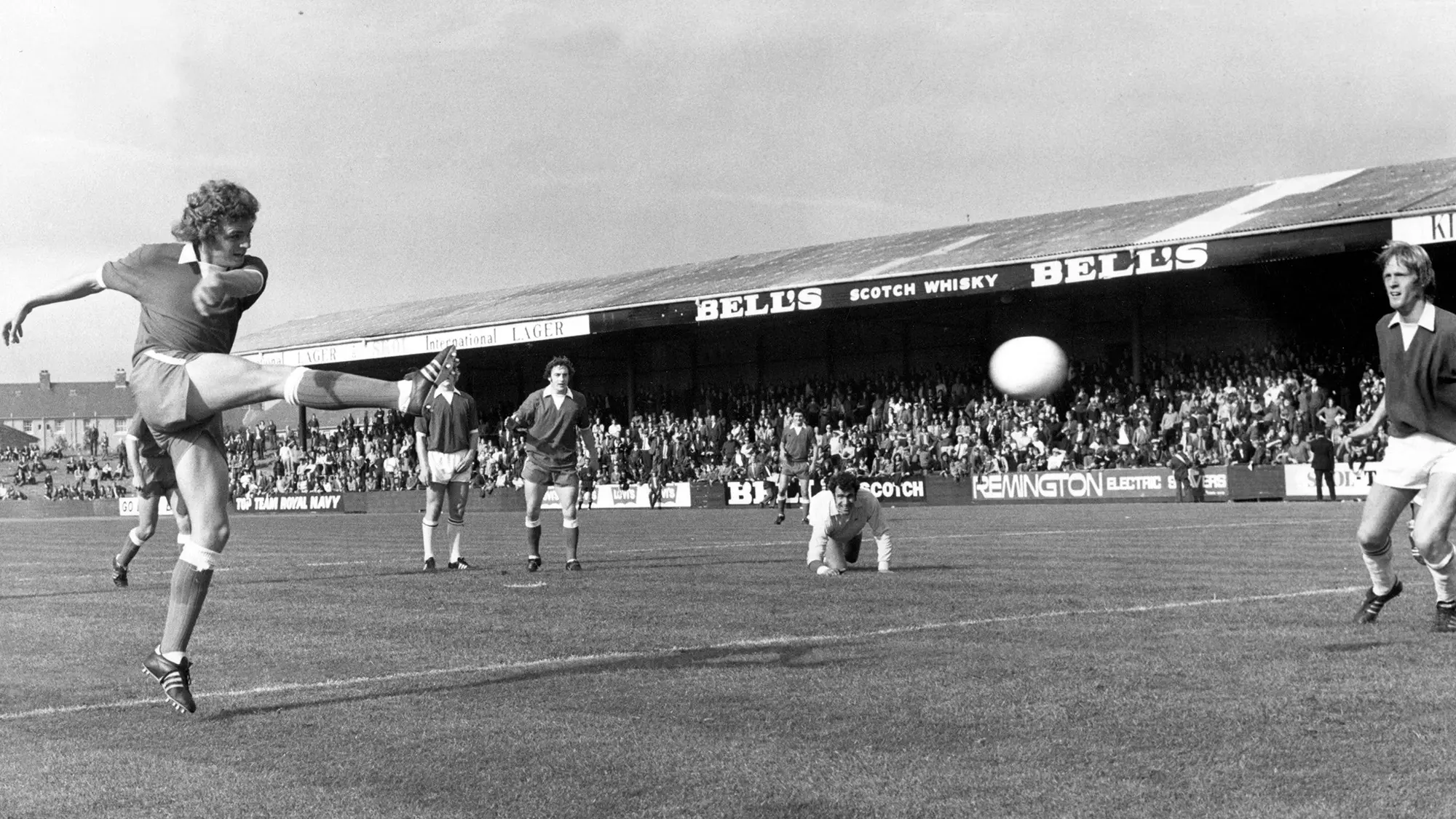 AFC Archive | St Johnstone away