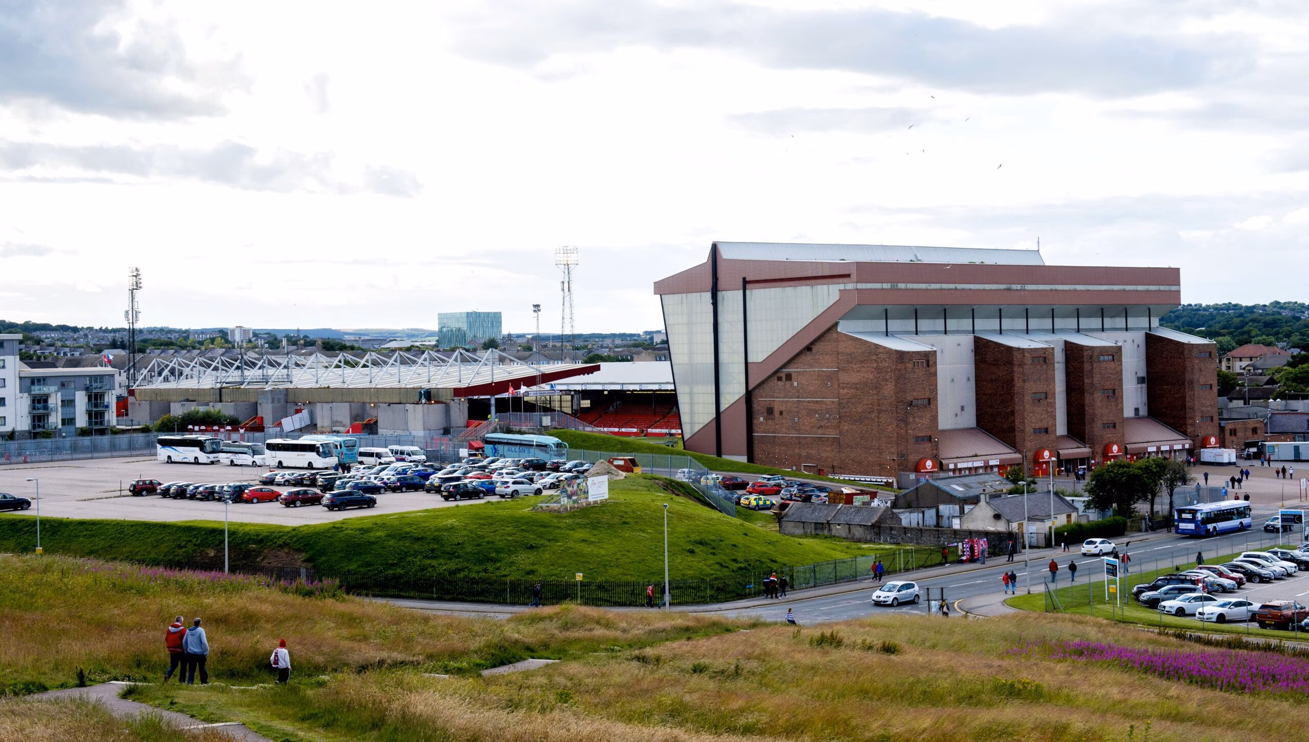 Visitor Information | Monday 14th- Friday 25th November