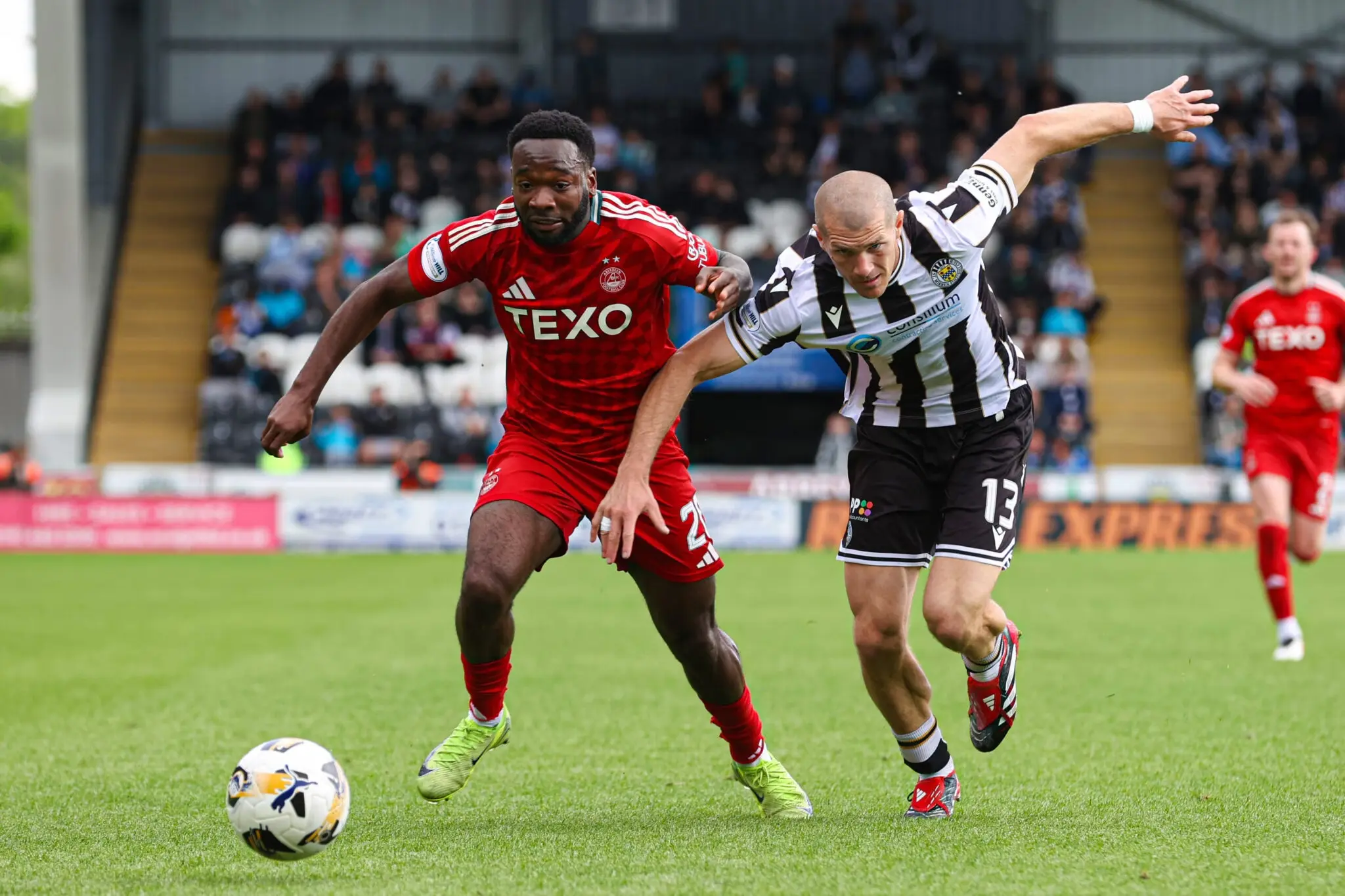 Dons Lose Out to St Mirren image