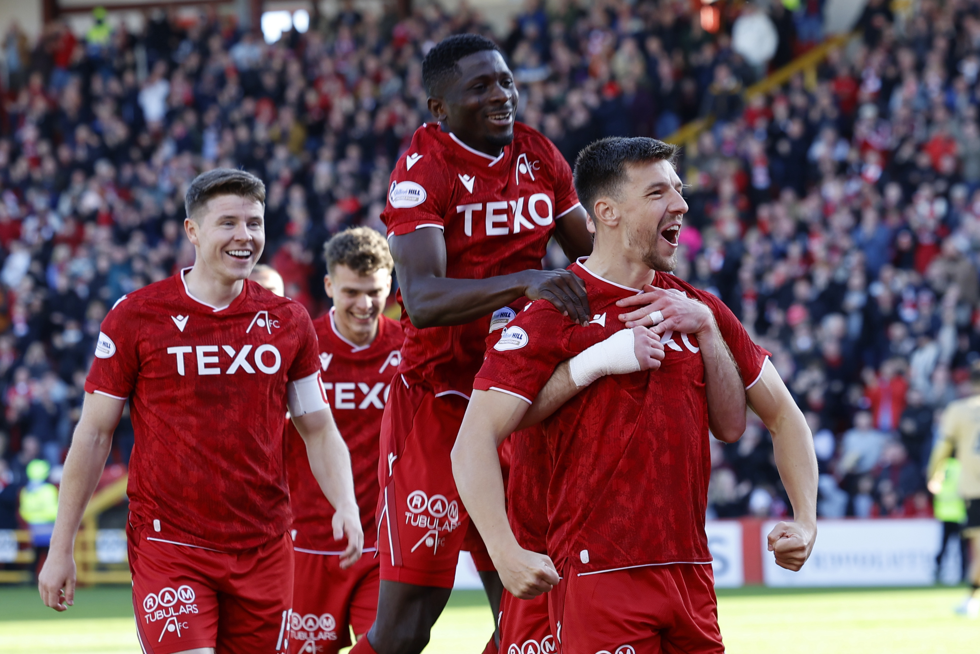 PSI SCD ABERDEEN STMIRREN 17OCT2026 040 Image