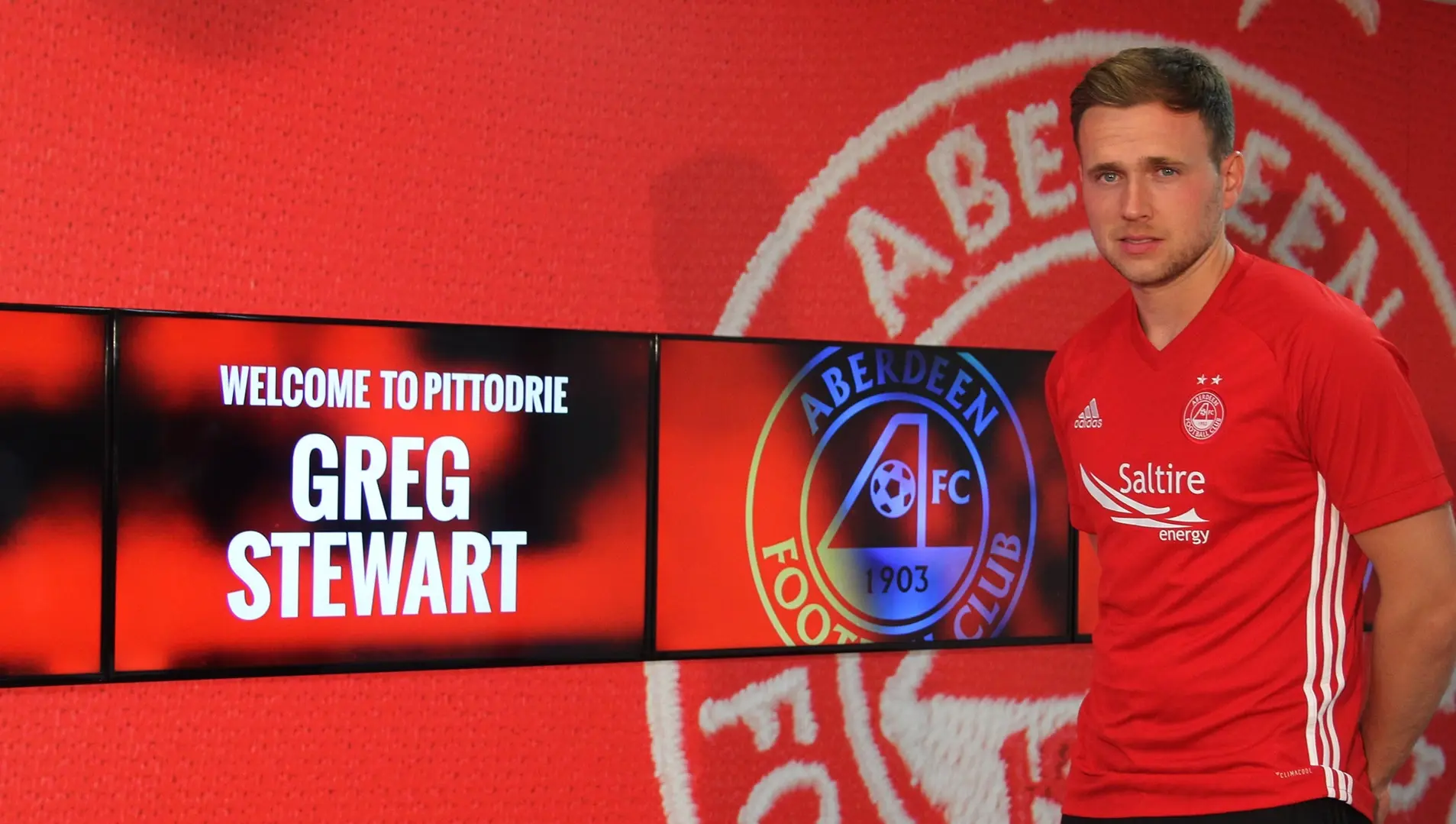 Greg Stewart completes Pittodrie loan move