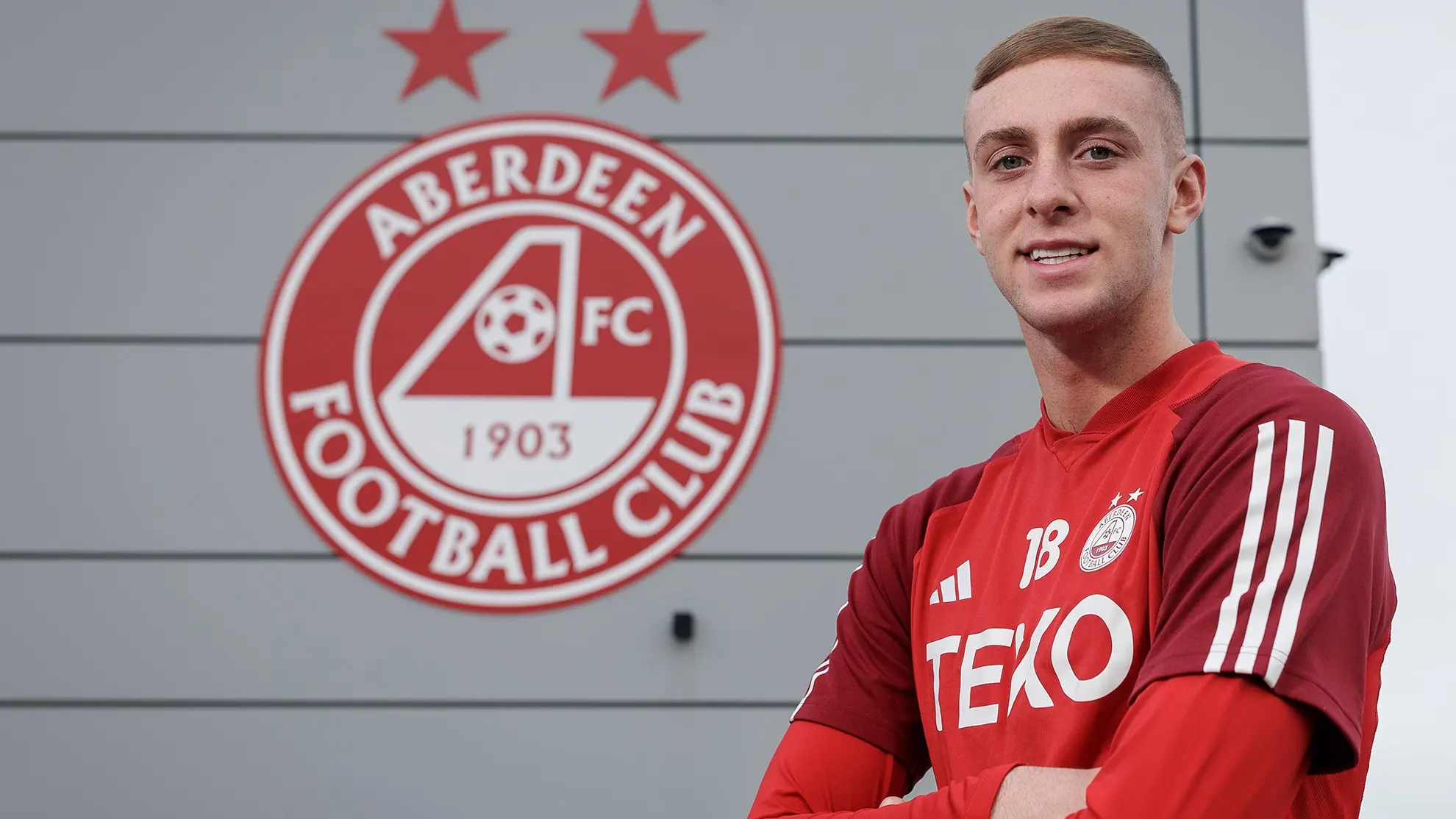 I'm looking forward to giving my all for the fans image