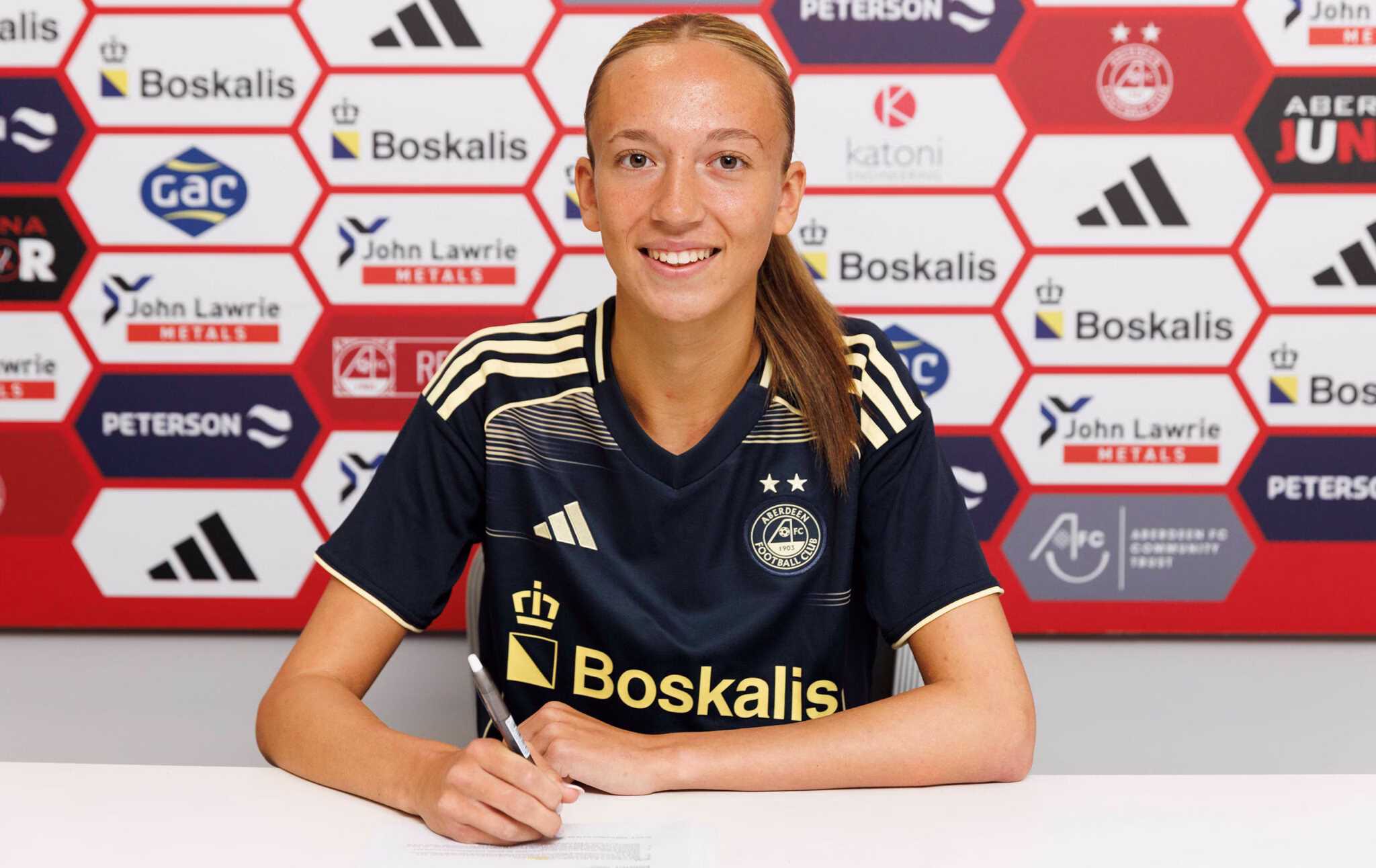 AFC Women add exciting forward ahead of new season image
