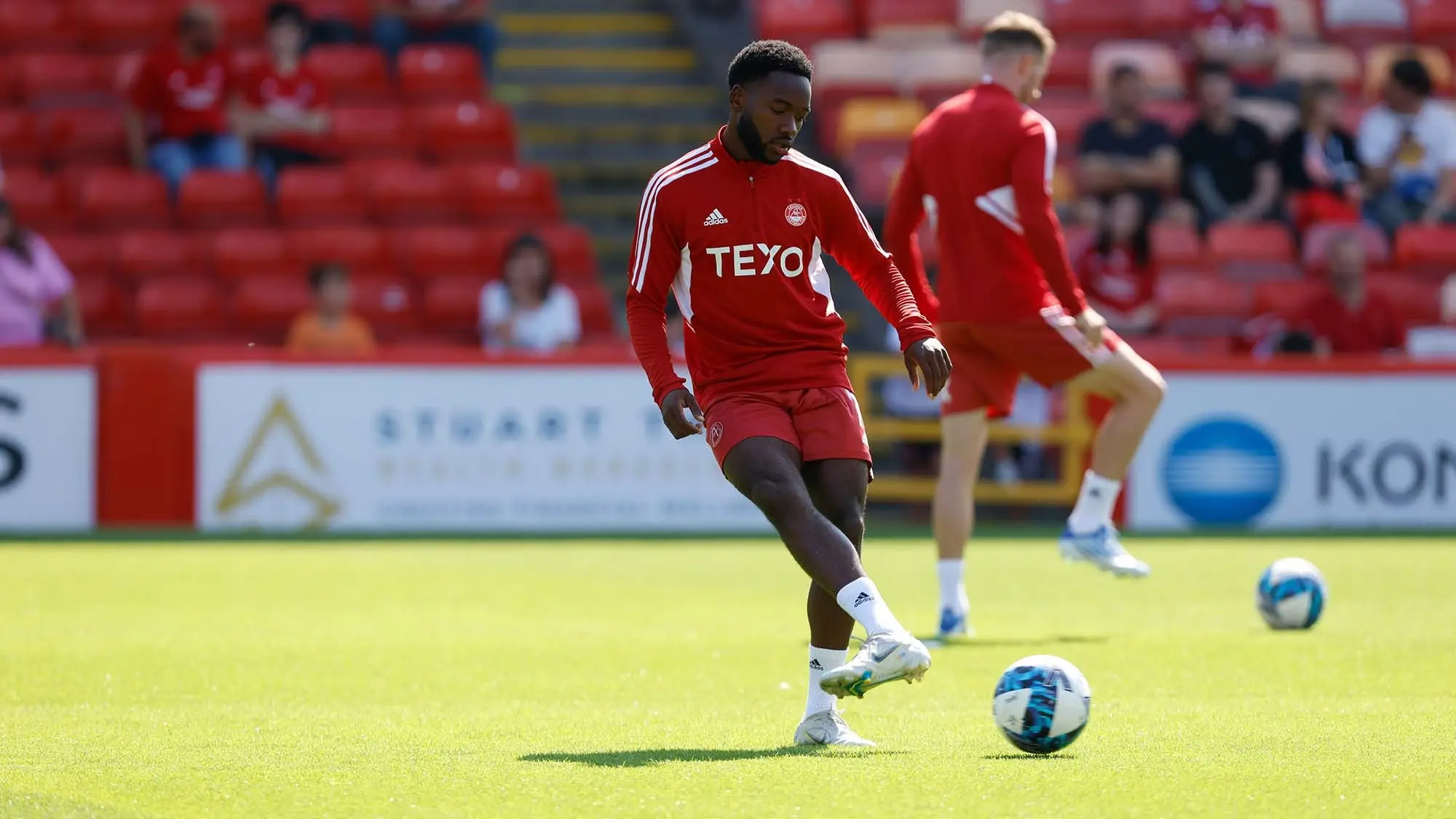 Dons v Well team news