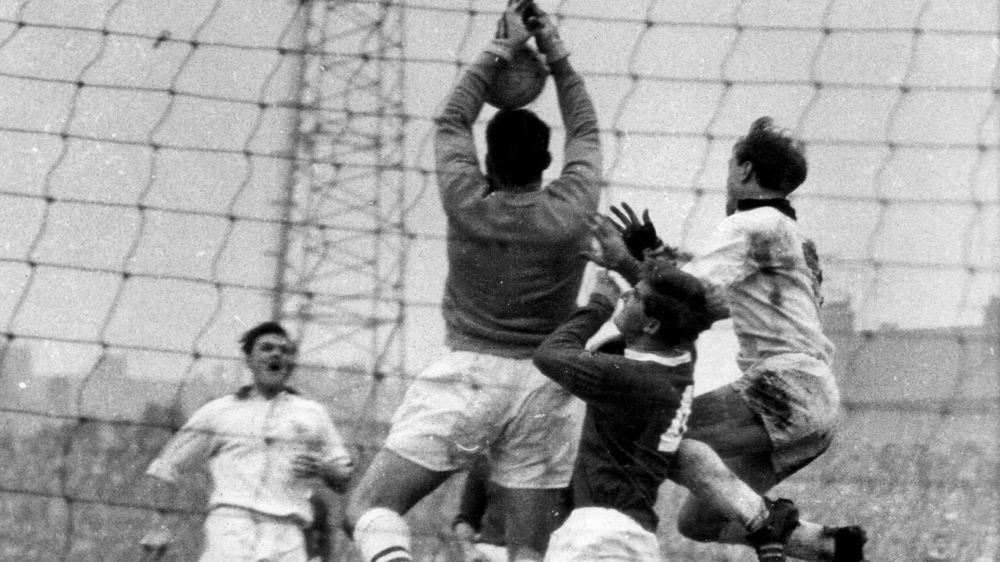 AFC Archives | Aberdeen v Dundee