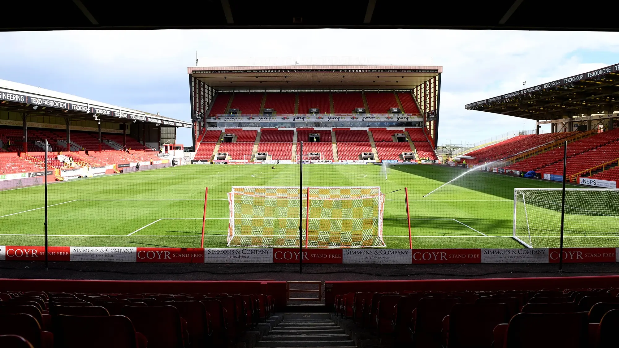 Aberdeen v St Mirren | LIVE on RedTV