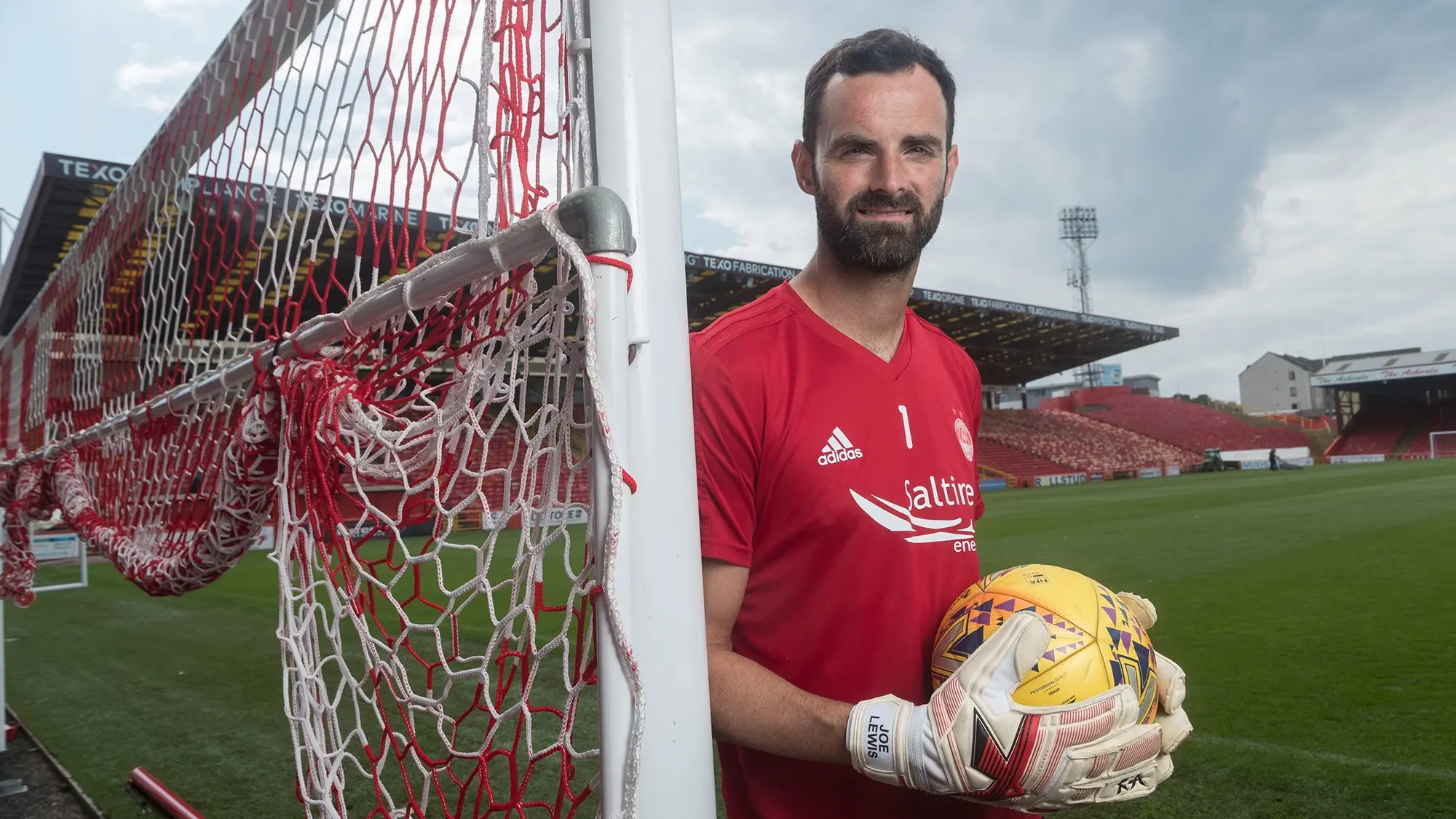 Ladbrokes Premiership | Rd3 | Hibernian Preview | Joe Lewis