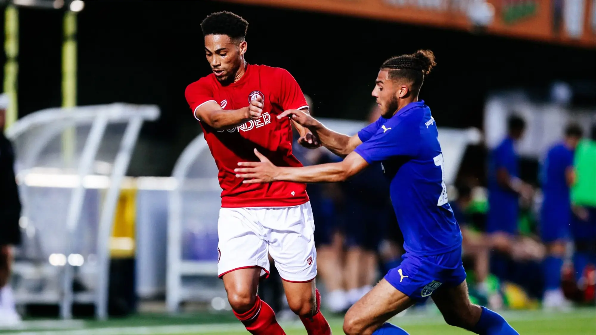 Zak Vyner joins The Dons
