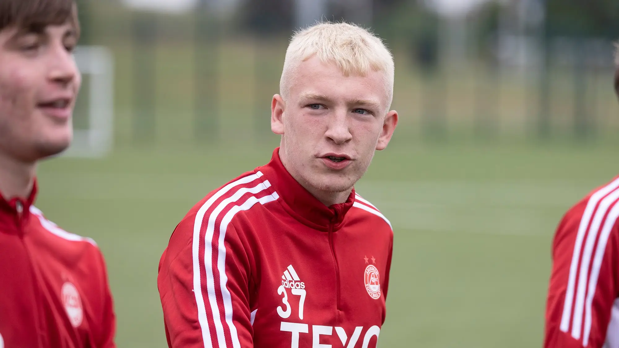 Northern Ireland youngster joins the Dons